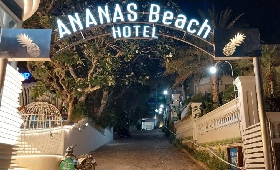 Ananas Beach Hotel Vung Tau Dış mekan fotoğraf